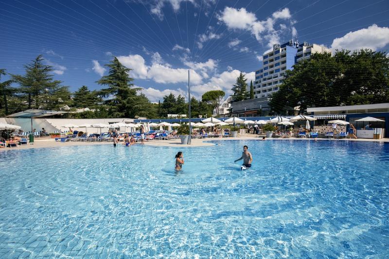 Valamar Diamant *
